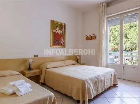 Hotel Esperia Boutique Family 3*